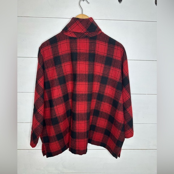 Coldwater Creek Red & Black Plaid Button Front Jacket | XL - Picture 5 of 7